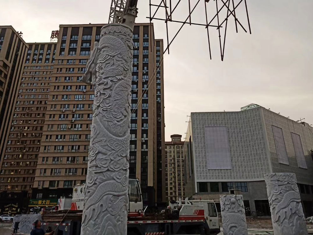 山東白麻石材-雕塑